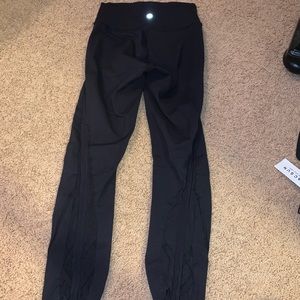 Lululemon mesh detailed leggings